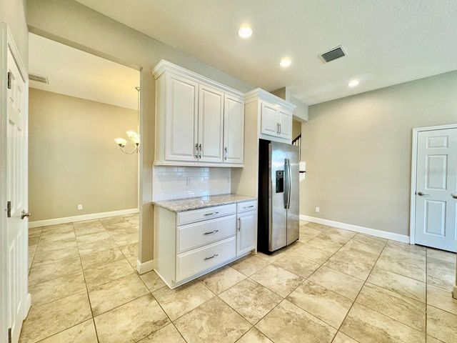 11127 WINTHROP LAKE DRIVE, Riverview, FL 33578