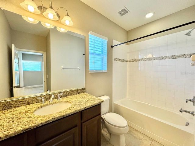 11127 WINTHROP LAKE DRIVE, Riverview, FL 33578
