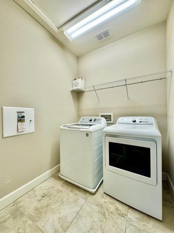 11127 WINTHROP LAKE DRIVE, Riverview, FL 33578