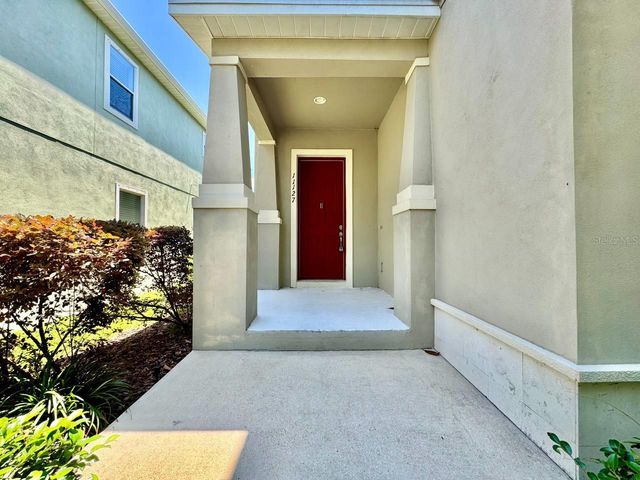 11127 WINTHROP LAKE DRIVE, Riverview, FL 33578