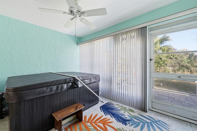 5900 Travelers Way, Fort Pierce, FL 34982