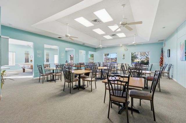 5900 Travelers Way, Fort Pierce, FL 34982