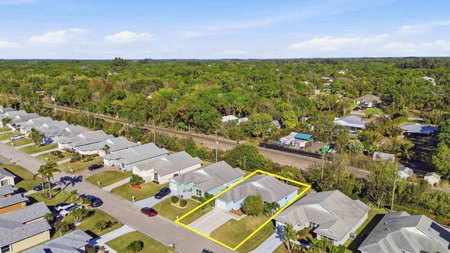 5900 Travelers Way, Fort Pierce, FL 34982