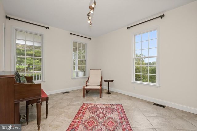 6 KEIL MANOR CT, White Hall, MD 21161