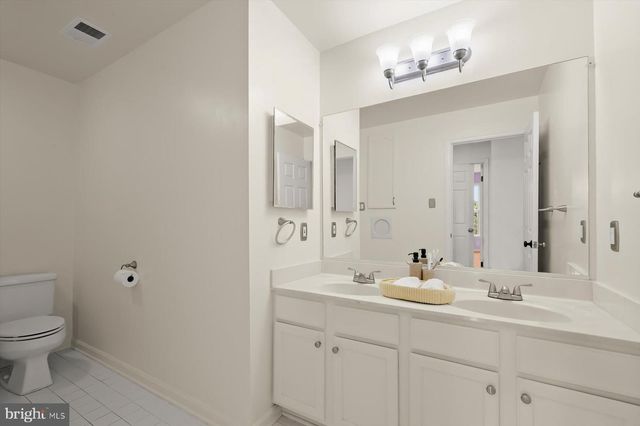 6 KEIL MANOR CT, White Hall, MD 21161