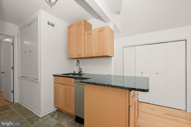 6 KEIL MANOR CT, White Hall, MD 21161