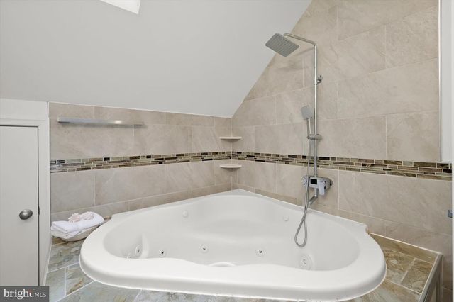 6 KEIL MANOR CT, White Hall, MD 21161
