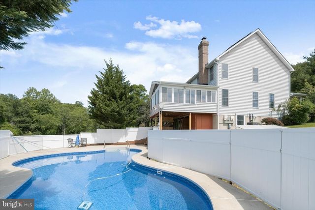 6 KEIL MANOR CT, White Hall, MD 21161