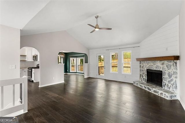 6211 Stoney Creek Overlook, Austell, GA 30168