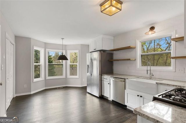 6211 Stoney Creek Overlook, Austell, GA 30168