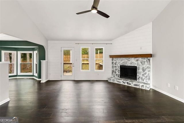 6211 Stoney Creek Overlook, Austell, GA 30168