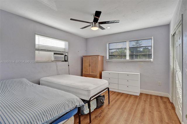 611 NE 171st St, North Miami Beach, FL 33162