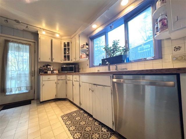 1094 County Rd 10A, Norwich, NY 13815