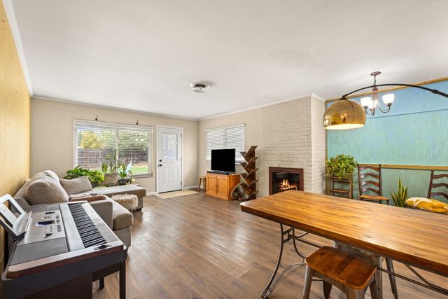 3400 Mayfair Dr, Sacramento, CA 95864