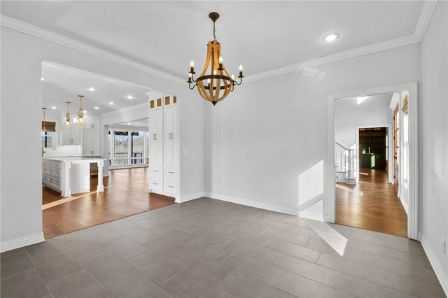 694 E Bowen Boulevard, Fayetteville, AR 72703