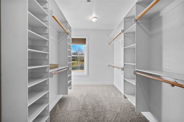 694 E Bowen Boulevard, Fayetteville, AR 72703