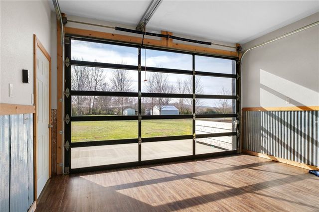 694 E Bowen Boulevard, Fayetteville, AR 72703