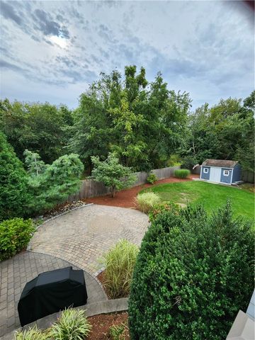 9 Mallory Court, Cranston, RI 02910
