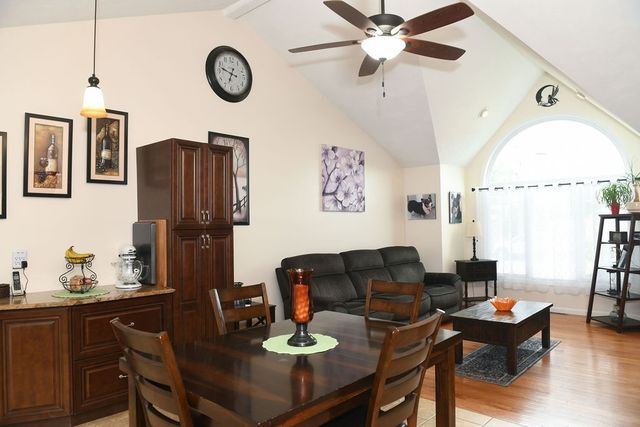 9 Mallory Court, Cranston, RI 02910