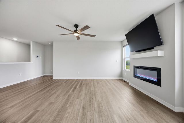 2818 Mary Drive, Hiawatha, IA 52233