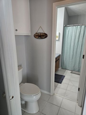 1000 Patio Dr, Nashville, TN 37214