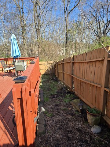 1000 Patio Dr, Nashville, TN 37214
