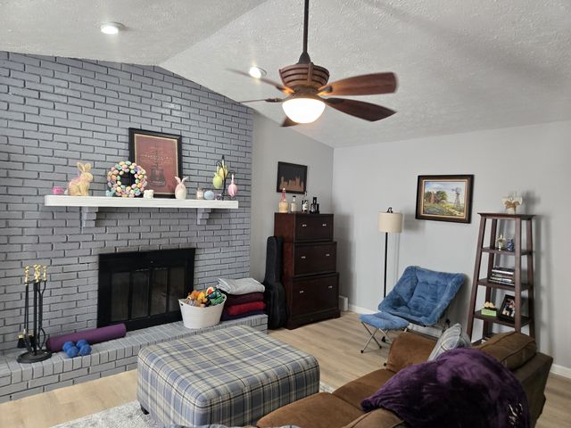 1000 Patio Dr, Nashville, TN 37214