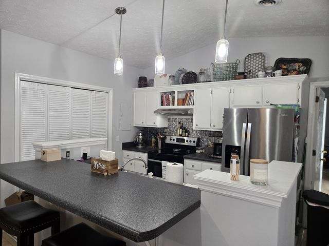 1000 Patio Dr, Nashville, TN 37214