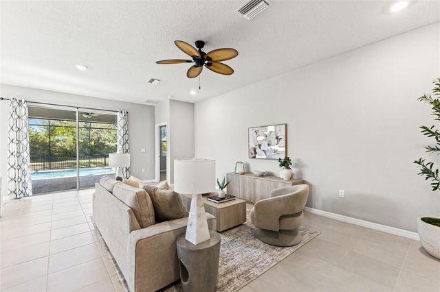 13331 WATERLEAF GARDEN CIRCLE, Riverview, FL 33579