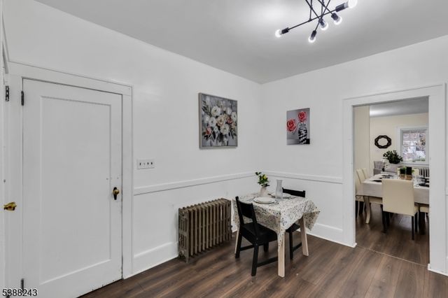 906 Dewitt St, Linden City, NJ 07036
