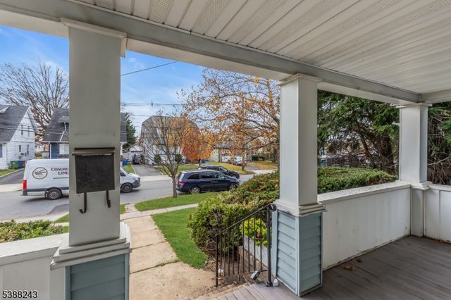 906 Dewitt St, Linden City, NJ 07036