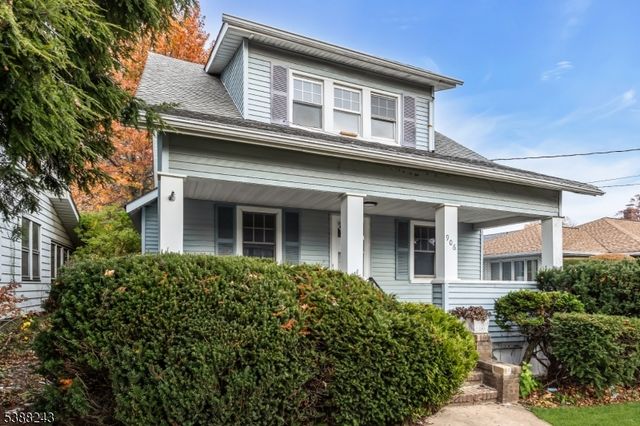 906 Dewitt St, Linden City, NJ 07036