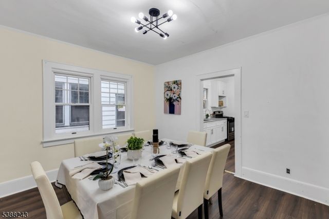 906 Dewitt St, Linden City, NJ 07036