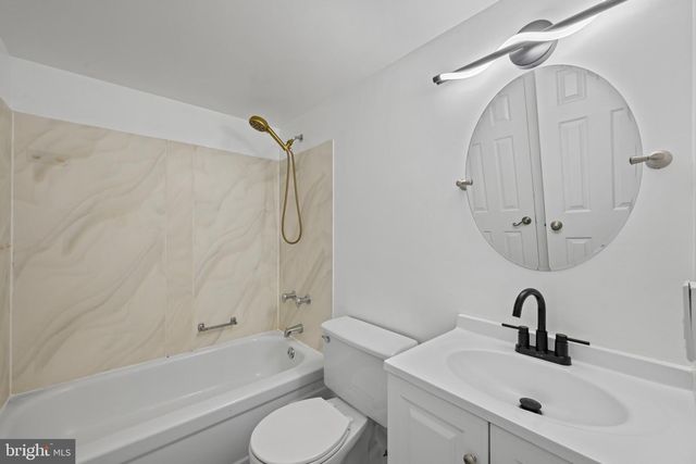 6490 BARCHINK PL, Columbia, MD 21045