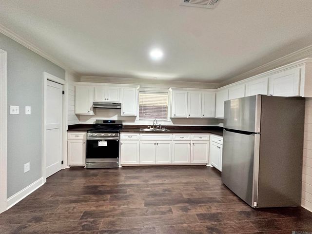 8252 Louis St, Sorrento, LA 70778