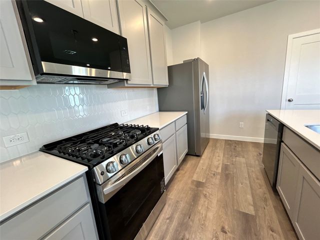 3327 Young Clover Way, Houston, TX 77047