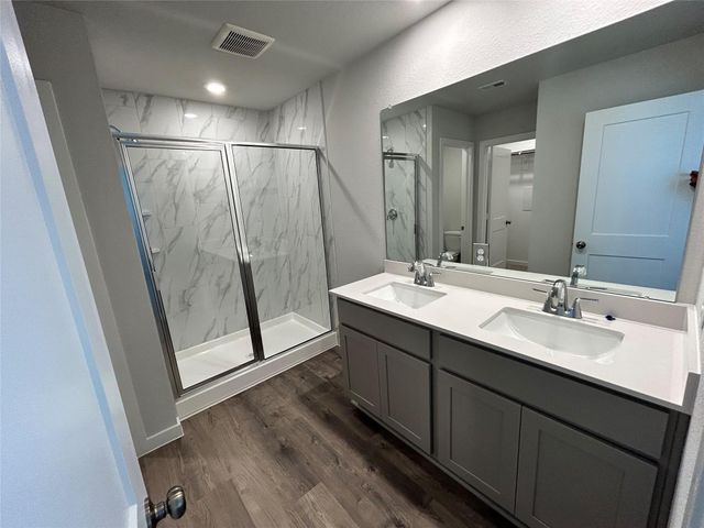 3327 Young Clover Way, Houston, TX 77047