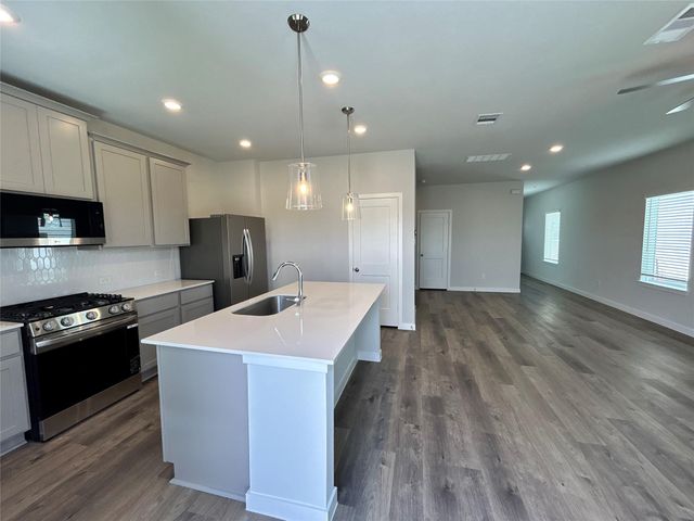 3327 Young Clover Way, Houston, TX 77047