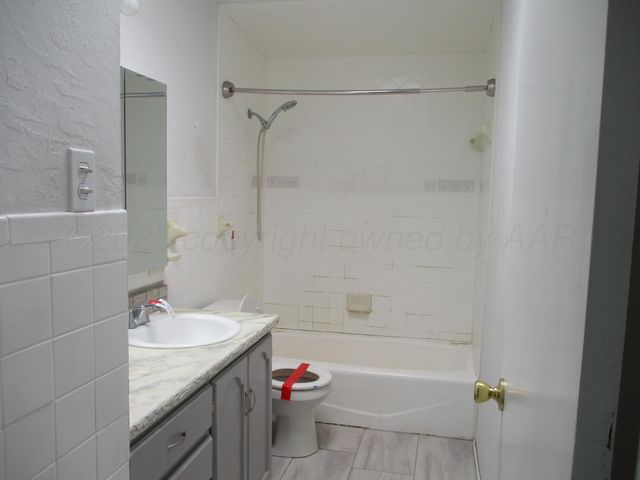 4419 S ONG Street, Amarillo, TX 79110