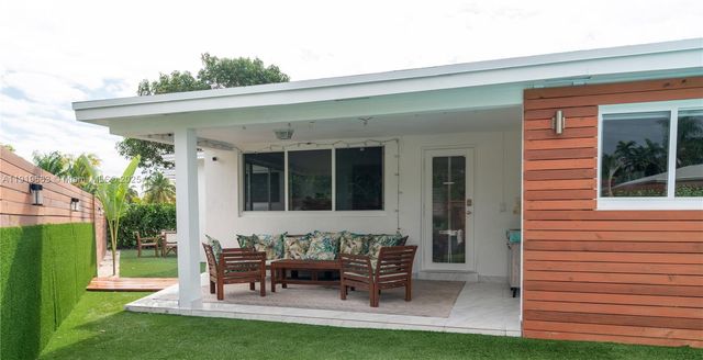 1331 NE 160th St, North Miami Beach, FL 33162