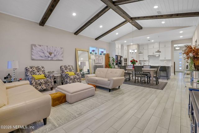 10026 INVENTION Lane, Jacksonville, FL 32256