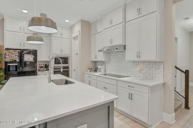 10026 INVENTION Lane, Jacksonville, FL 32256