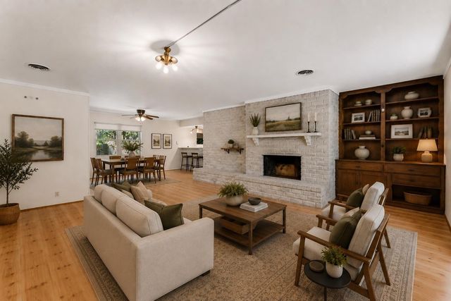 1911 Manila Lane, Houston, TX 77043