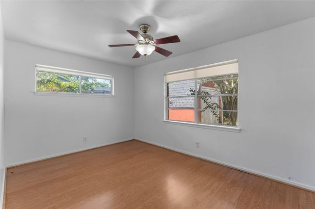 1911 Manila Lane, Houston, TX 77043