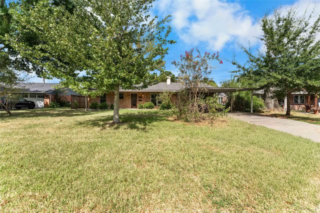 1911 Manila Lane, Houston, TX 77043