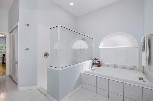 18814 PLACE ANTIBES, Lutz, FL 33558