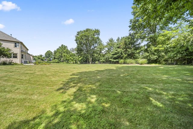 2679 Red Robin Way, Delaware, OH 43015