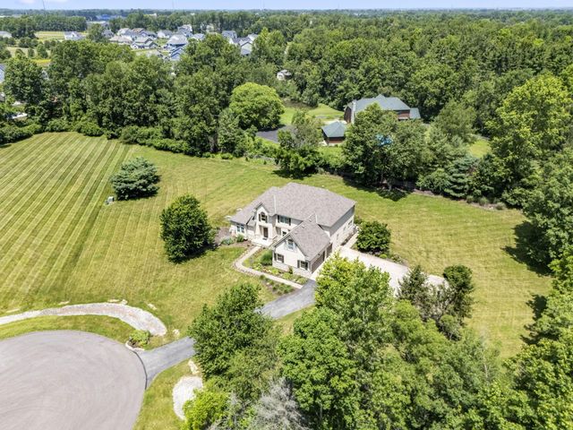 2679 Red Robin Way, Delaware, OH 43015