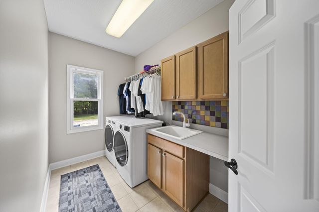 2679 Red Robin Way, Delaware, OH 43015