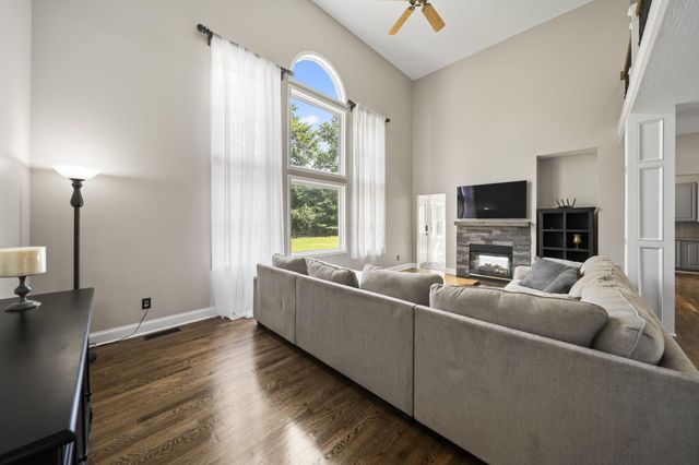 2679 Red Robin Way, Delaware, OH 43015